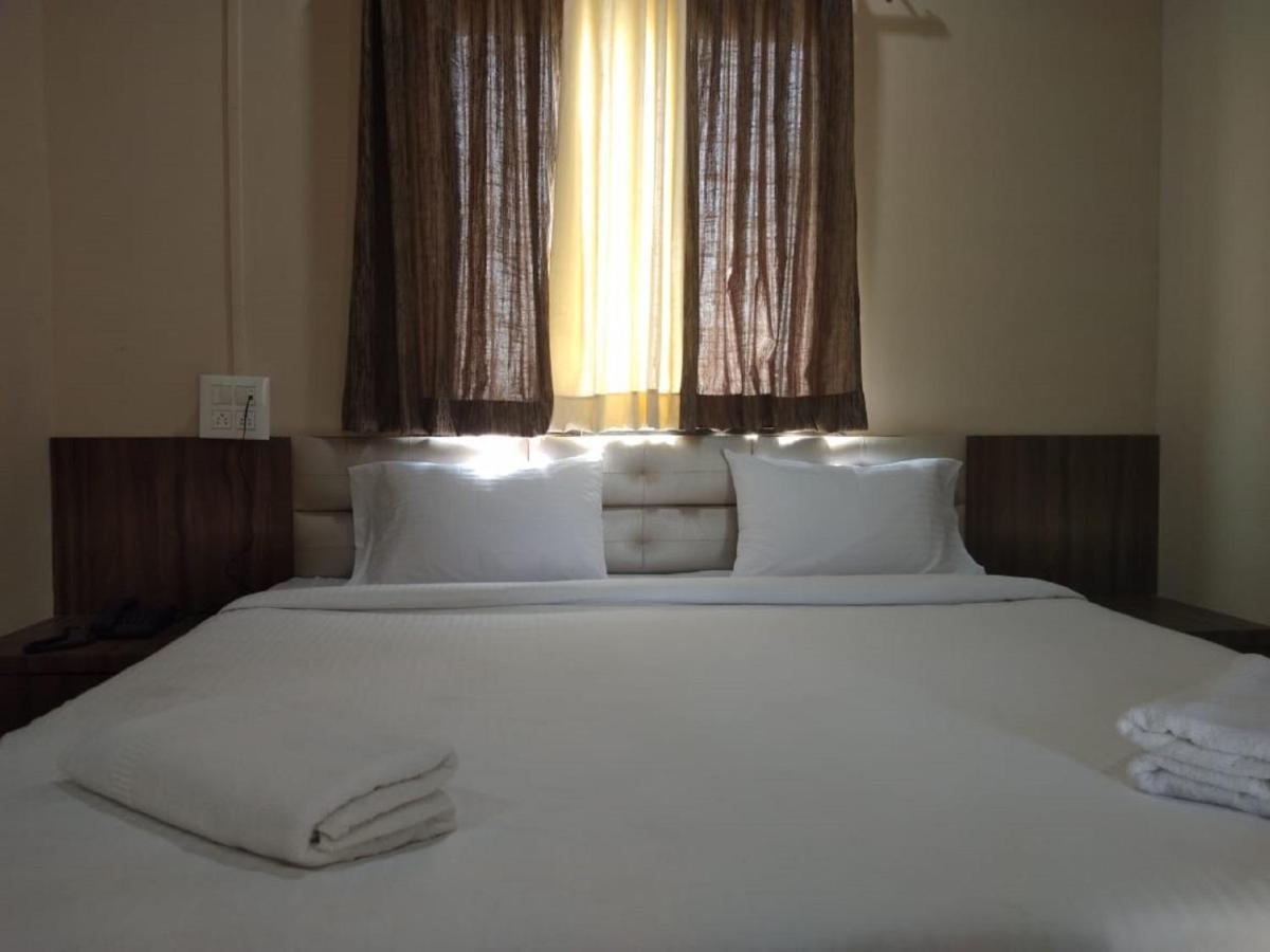 Hotel Krishna Exotica أحمدناغار المظهر الخارجي الصورة